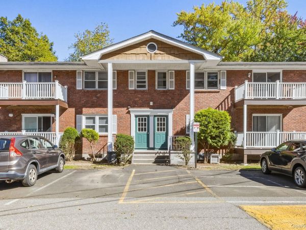82 Demarest Avenue , Unit 24, West Nyack, NY 10994