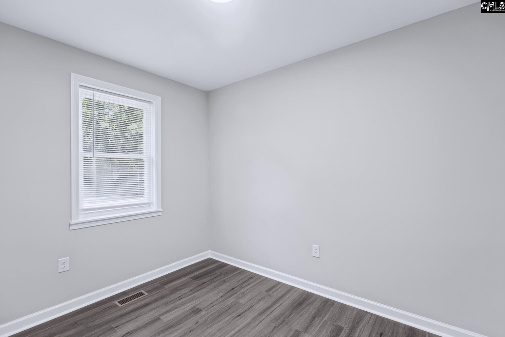 1013 Pinelane Road Photo 18