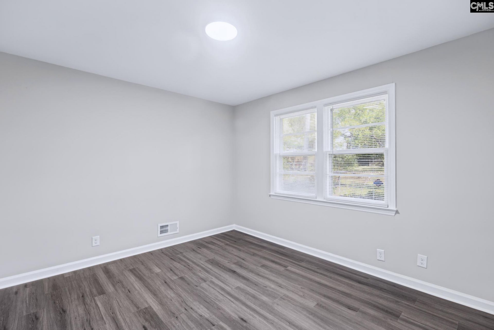 1013 Pinelane Road Photo 22