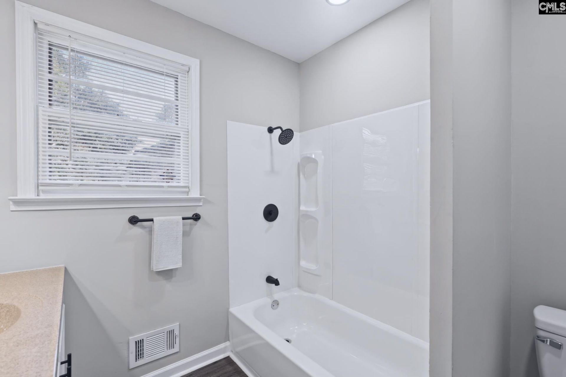 1013 Pinelane Road Photo 26