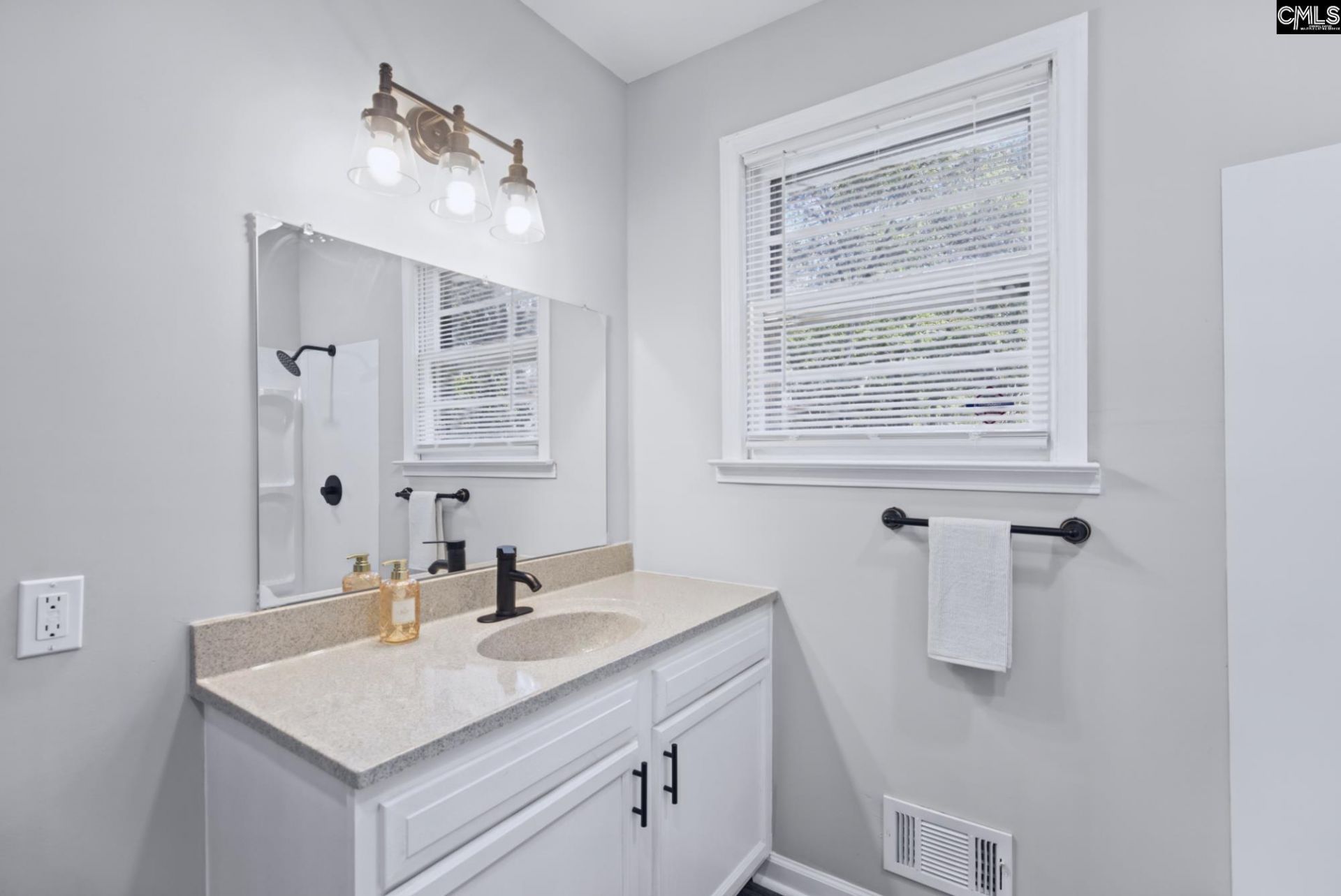1013 Pinelane Road Photo 27