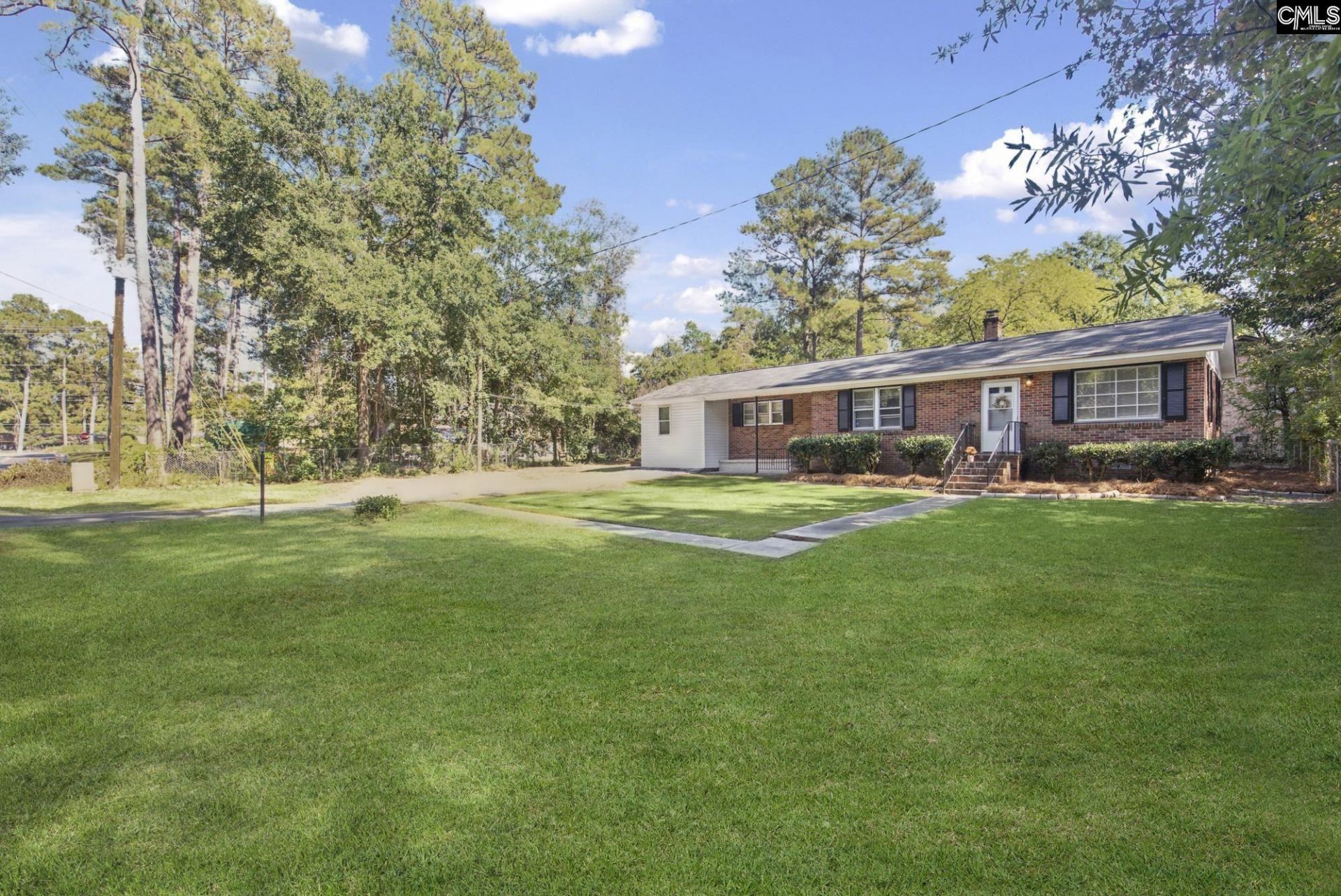 1013 Pinelane Road Photo 5