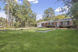 1013 Pinelane Road photo 4