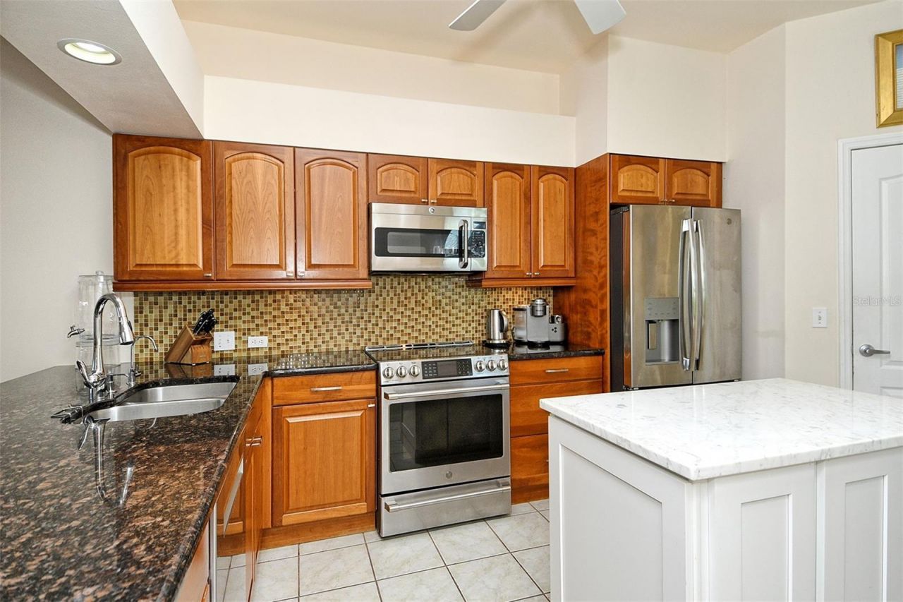 4951 Chase Oaks Drive , Sarasota, FL 34241 Photo