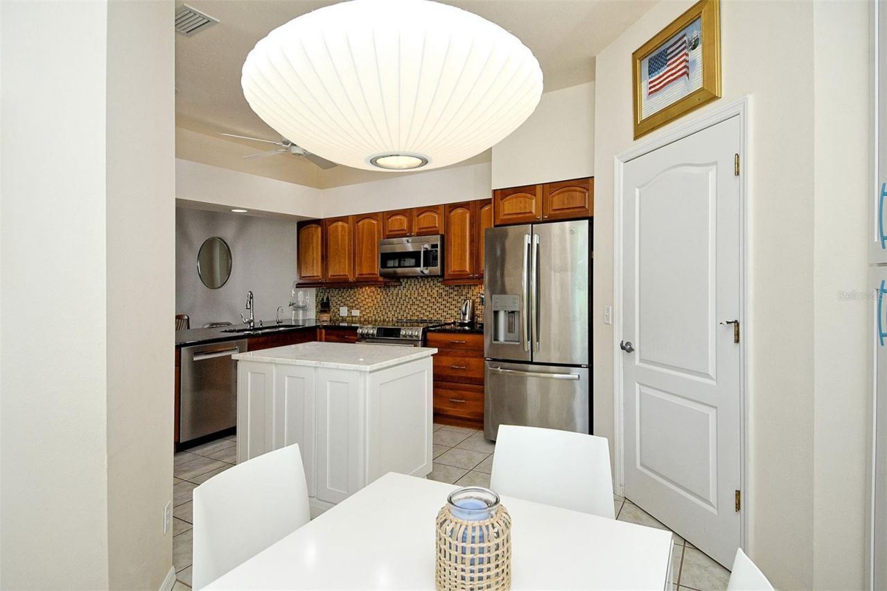 4951 Chase Oaks Drive , Sarasota, FL 34241 Photo