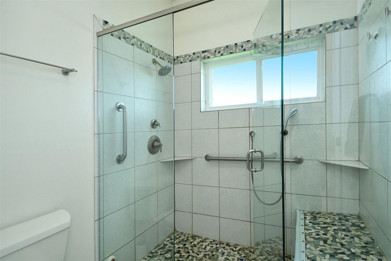 4951 Chase Oaks Drive , Sarasota, FL 34241 Photo