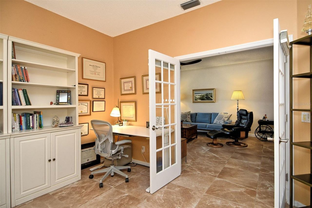 4951 Chase Oaks Drive , Sarasota, FL 34241 Photo