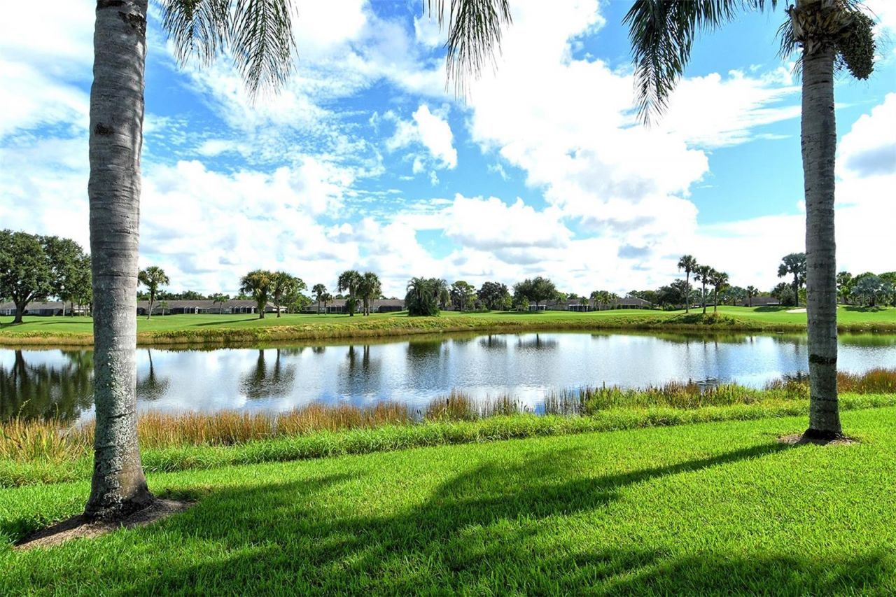 4951 Chase Oaks Drive , Sarasota, FL 34241 Photo