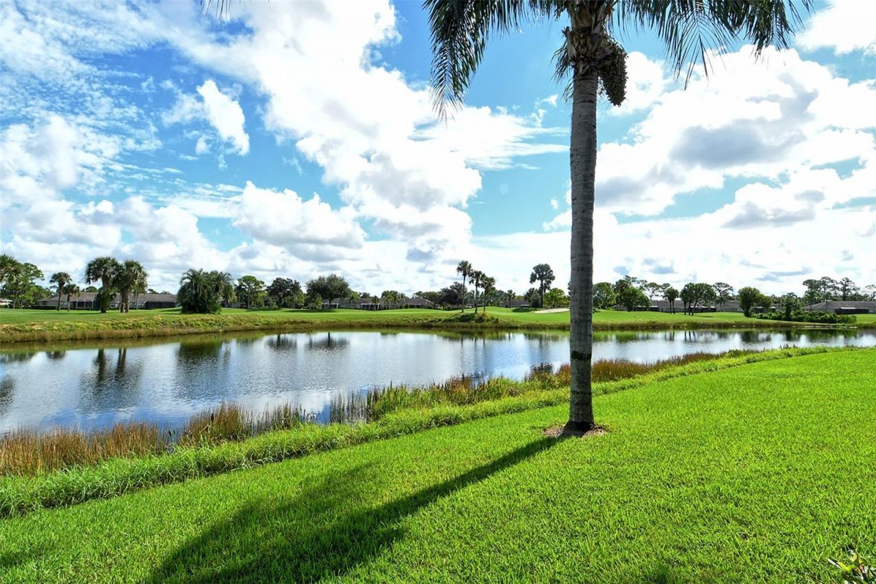 4951 Chase Oaks Drive , Sarasota, FL 34241 Photo