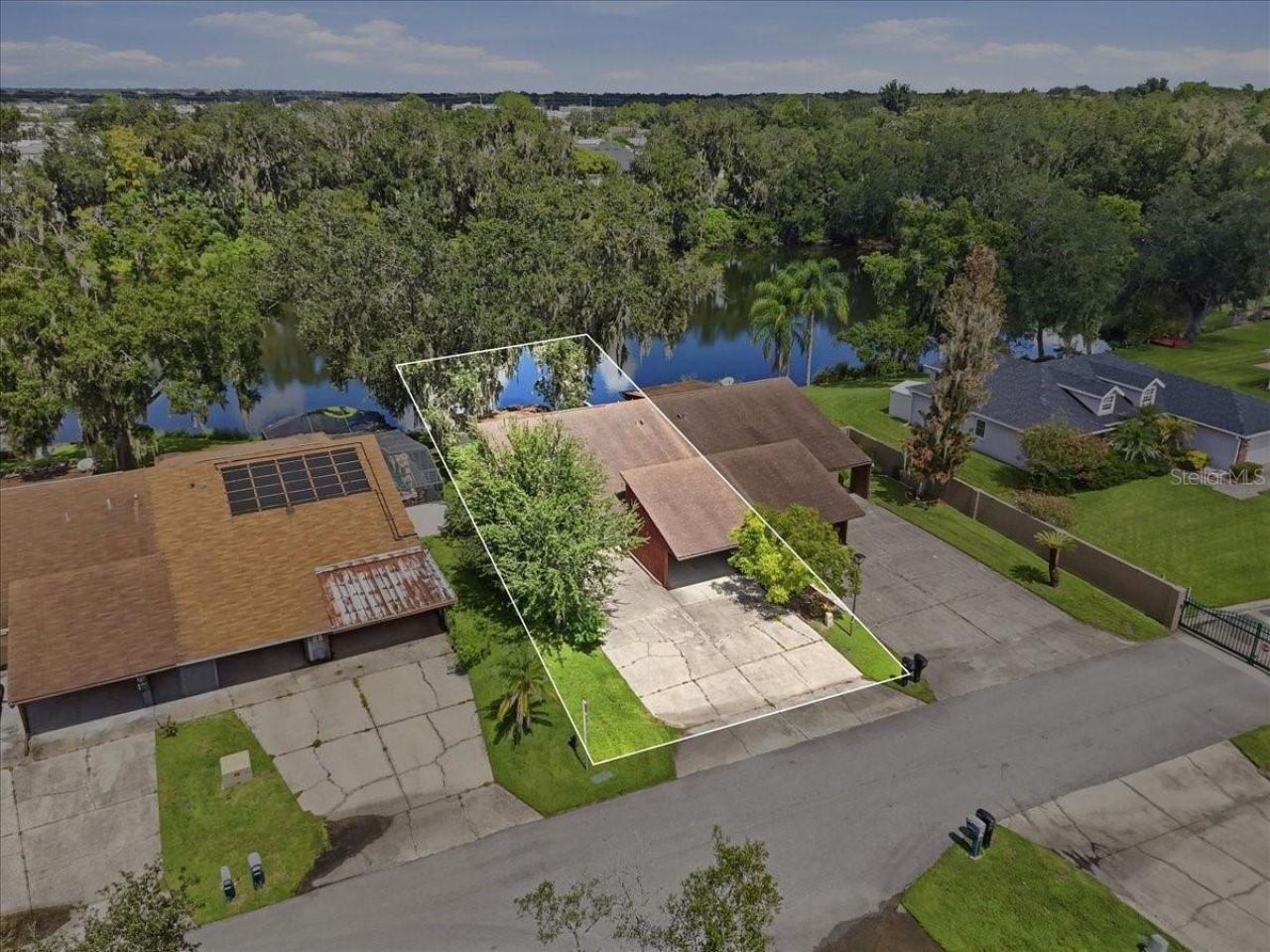 368 Lake Harris Drive, Lakeland, FL 33813 Main Photo