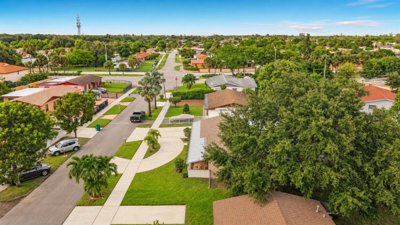 19731 NW 33rd Avenue, Miami Gardens, FL 33056 Photo