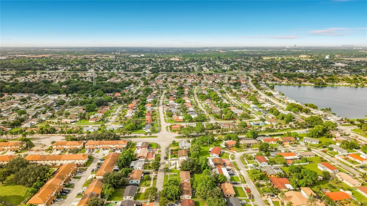 19731 NW 33rd Avenue, Miami Gardens, FL 33056 Photo