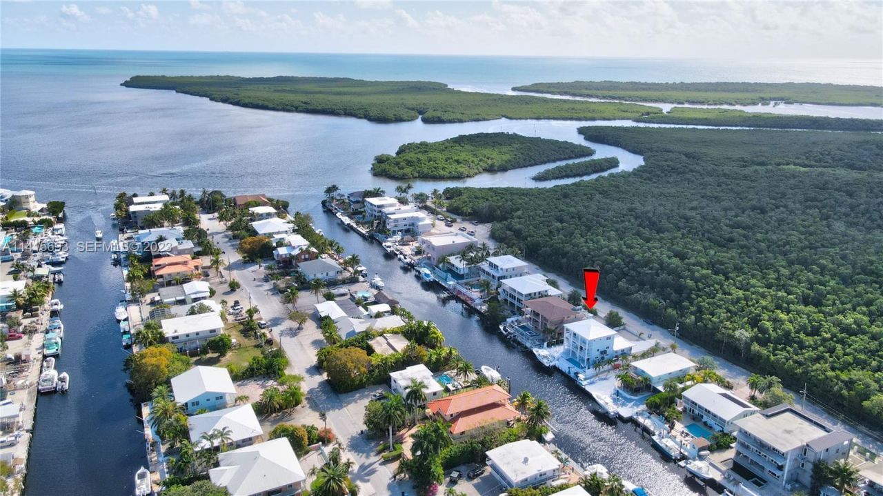 48 S Andros Road, Key Largo, FL 33037 Photo