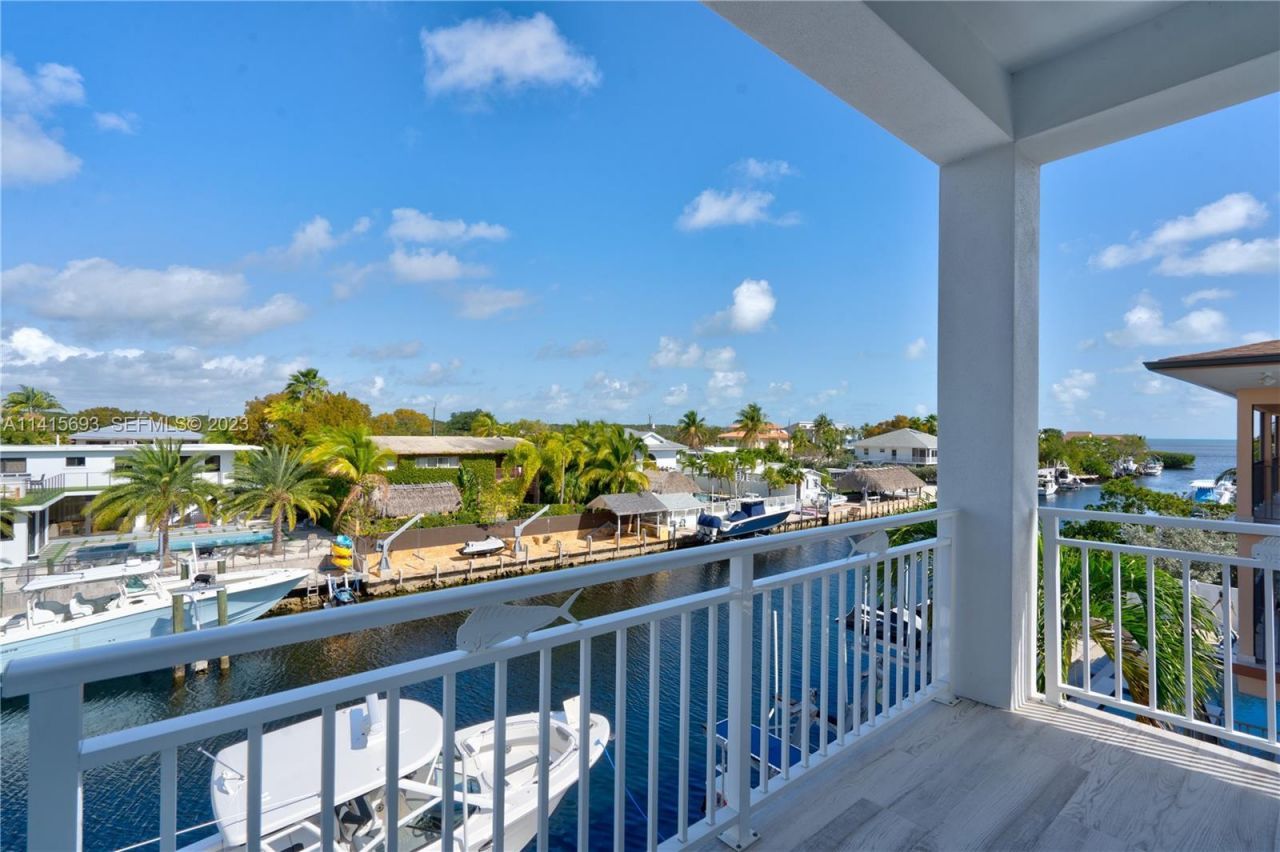 48 S Andros Road, Key Largo, FL 33037 Photo