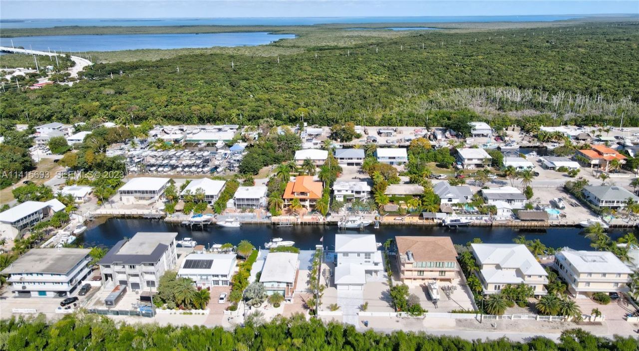 48 S Andros Road, Key Largo, FL 33037 Photo