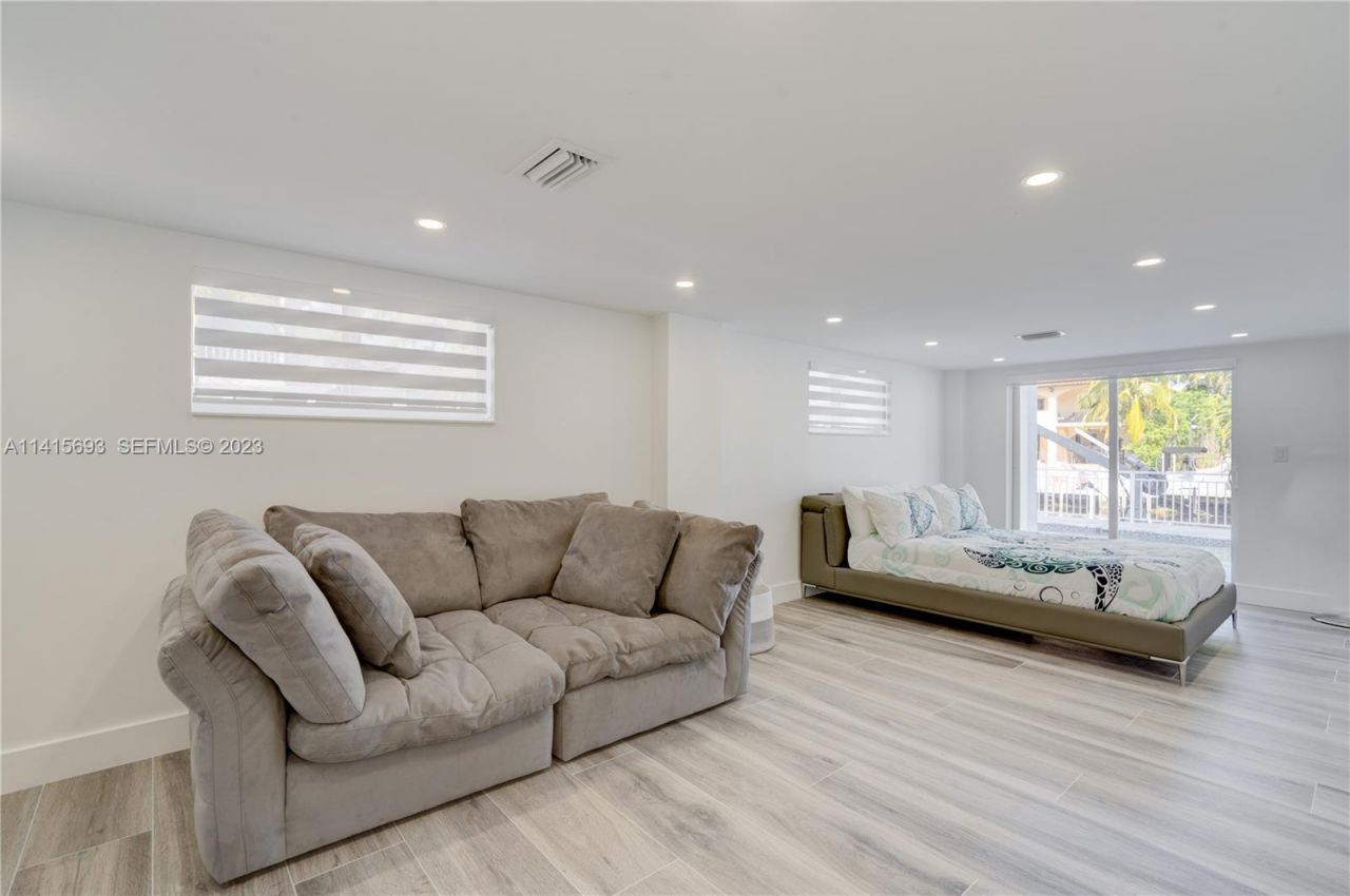 48 S Andros Road, Key Largo, FL 33037 Photo