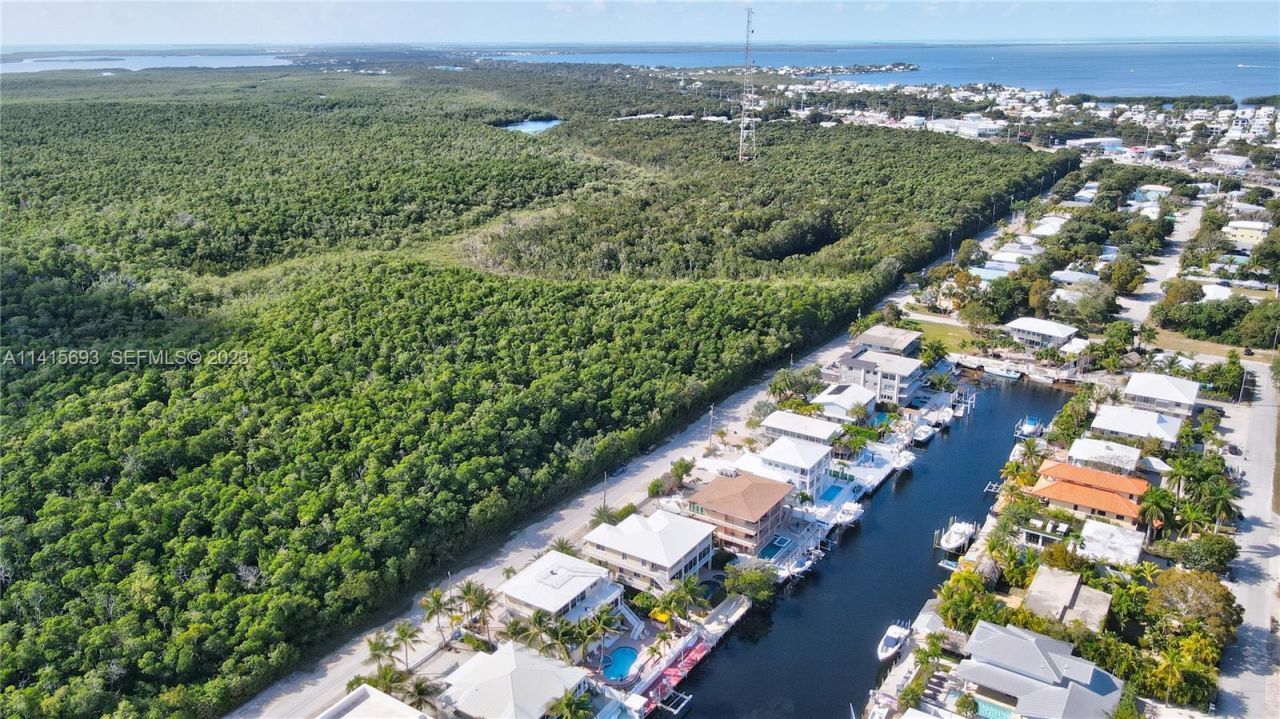 48 S Andros Road, Key Largo, FL 33037 Photo