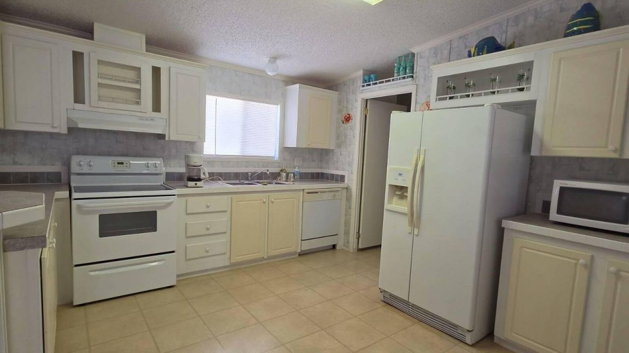 222 Cuba Road, Tavernier, FL 33070 Photo