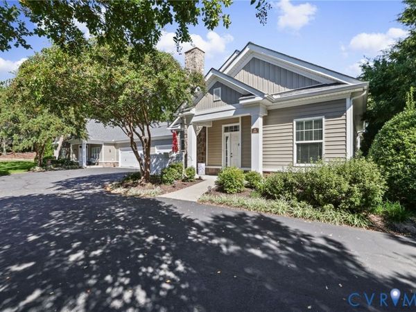 251 Pumpkin Place, North Chesterfield, VA 23236