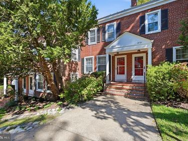 2723 S BUCHANAN STREET, ARLINGTON, VA 22206