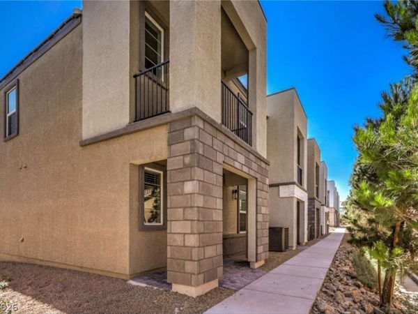 6263 Runestone Street, Las Vegas, NV 89113