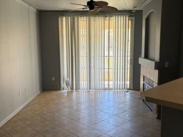 7131 S Durango Drive , Unit 309, Las Vegas, NV 89113