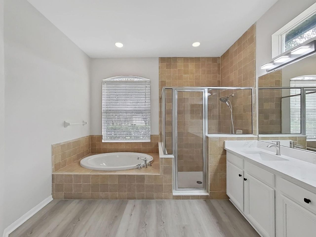 9310 Mangrove Court, Tampa, FL 33647 Photo