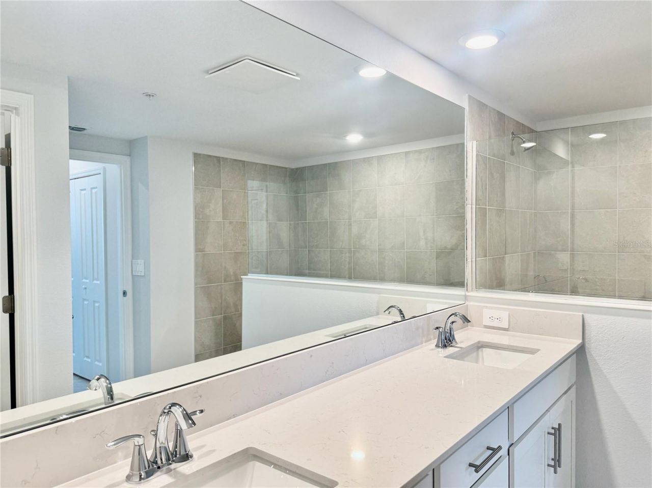 19230 Cherrystone Way , Unit 101, Lakewood Ranch, FL 34211 Photo