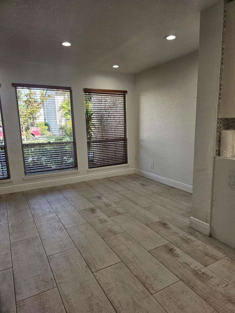 4453 Rayfield Drive , Sarasota, FL 34243 Photo