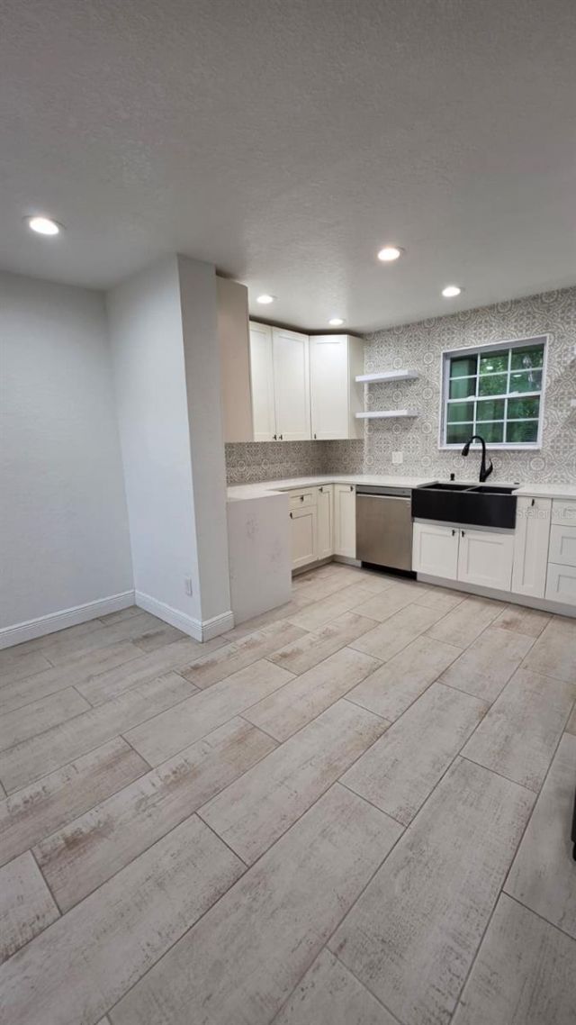 4453 Rayfield Drive , Sarasota, FL 34243 Photo