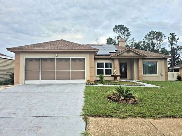 902 GREENBELT CIRCLE , BRANDON, FL 33510