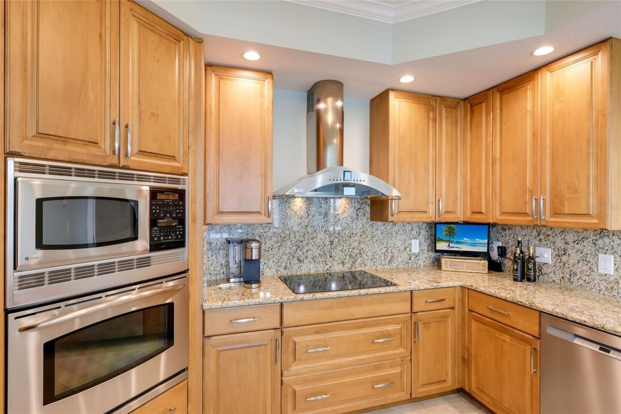 1640 Summerhouse Lane, Unit 40, Sarasota, FL 34242 Photo