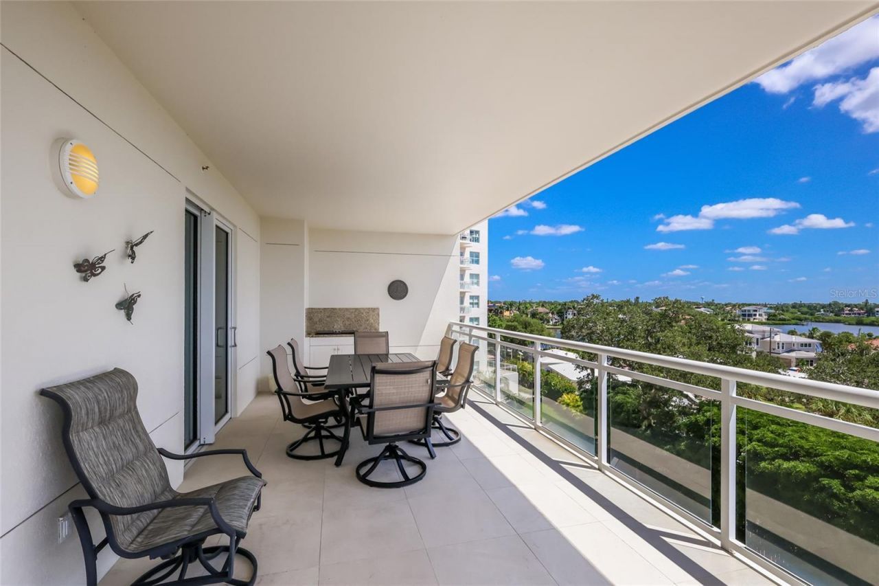 1640 Summerhouse Lane, Unit 40, Sarasota, FL 34242 Photo