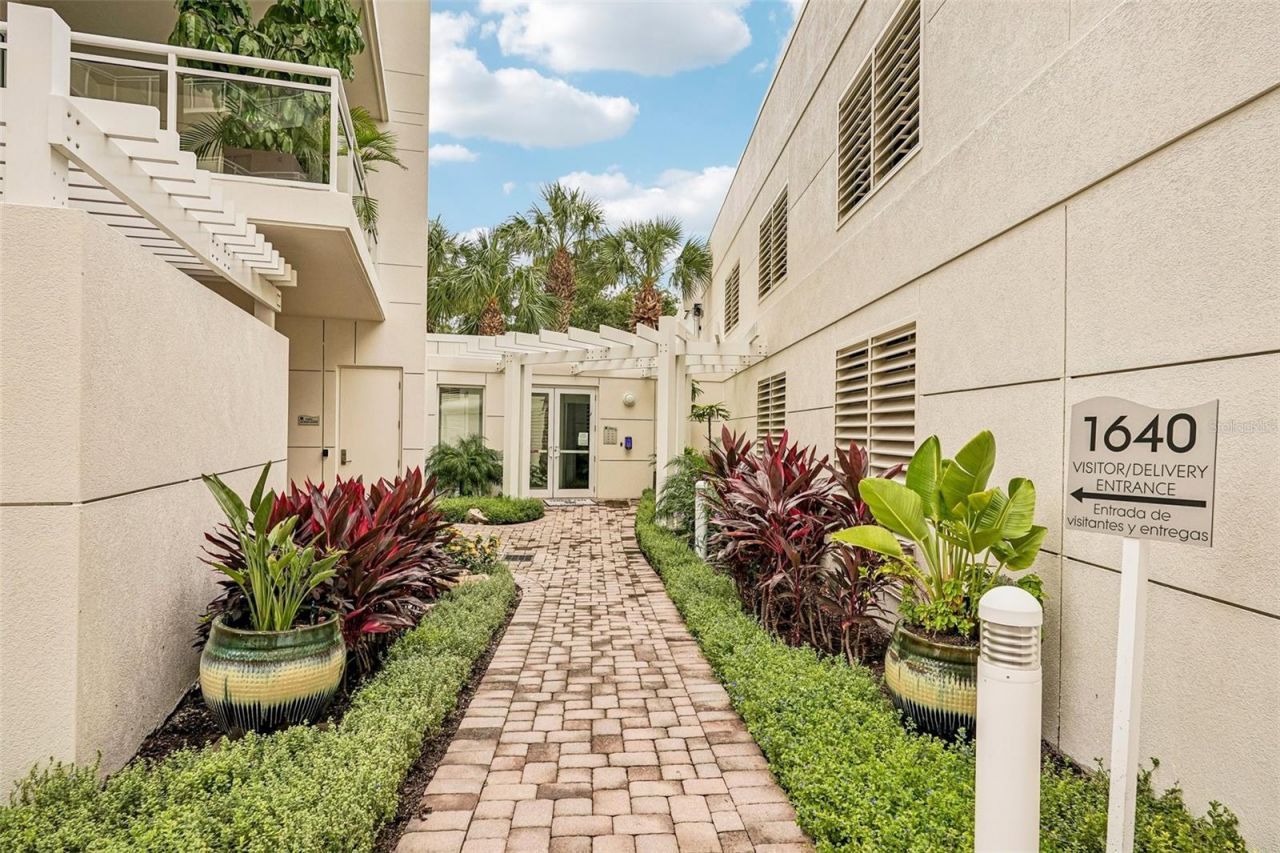 1640 Summerhouse Lane, Unit 40, Sarasota, FL 34242 Photo
