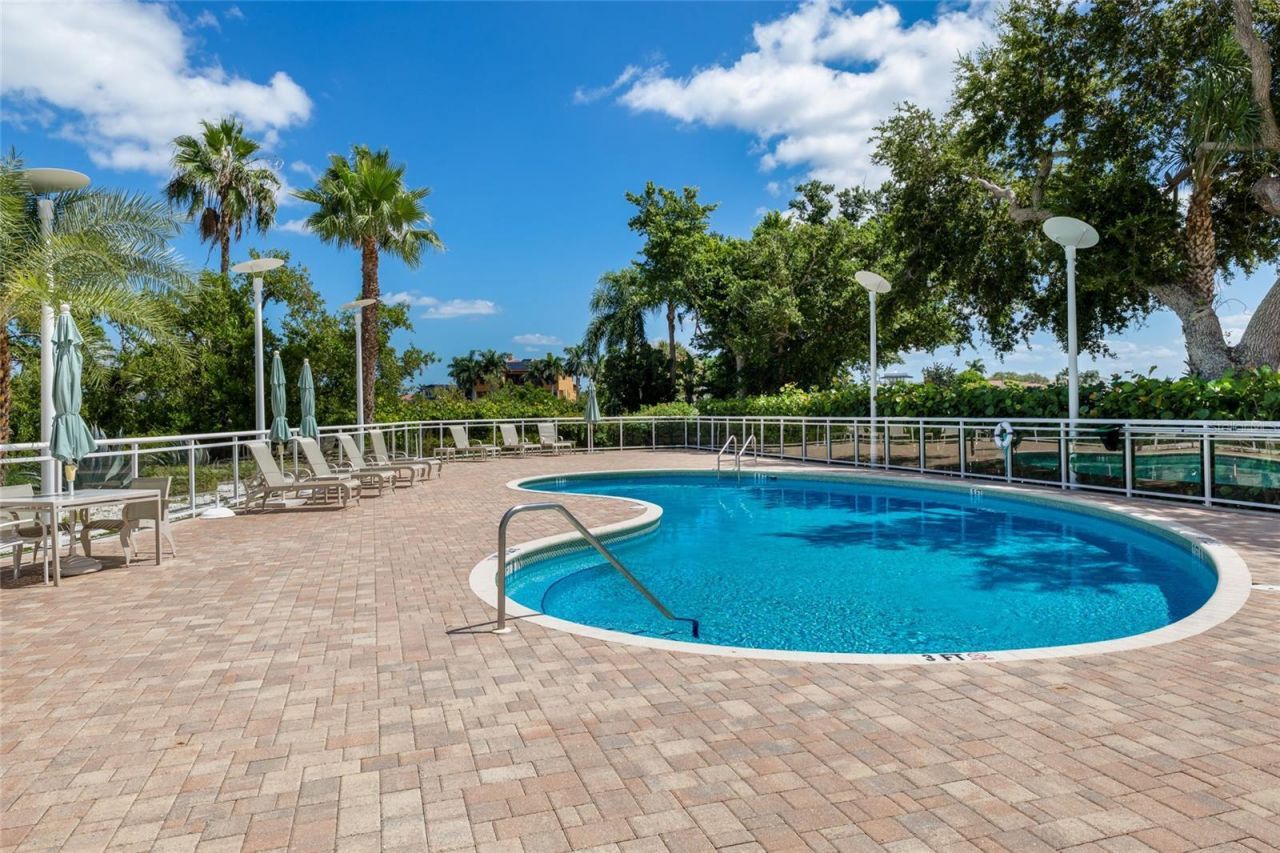 1640 Summerhouse Lane, Unit 40, Sarasota, FL 34242 Photo