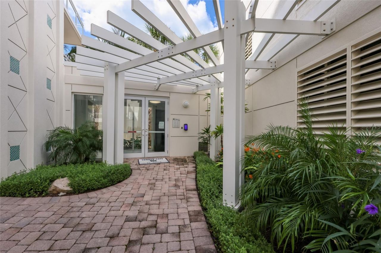 1640 Summerhouse Lane, Unit 40, Sarasota, FL 34242 Photo