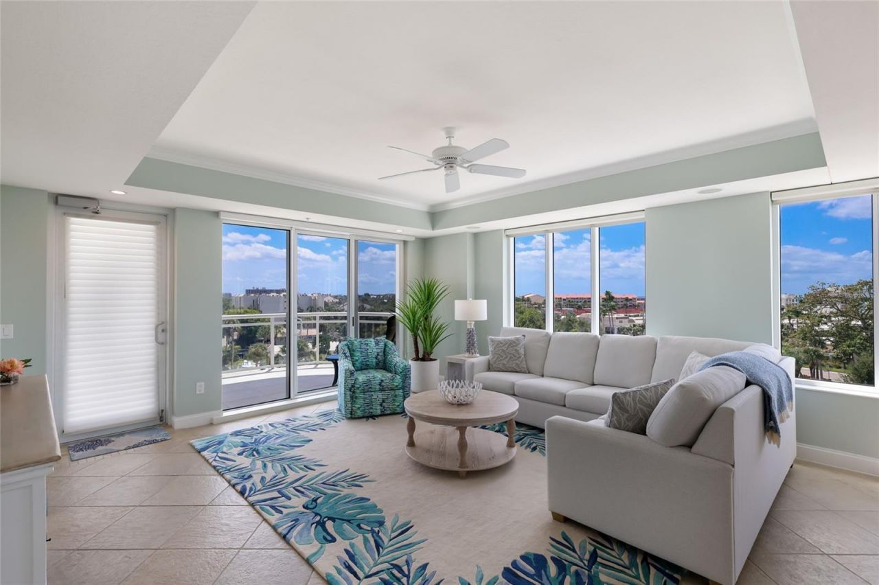 1640 Summerhouse Lane, Unit 40, Sarasota, FL 34242 Photo