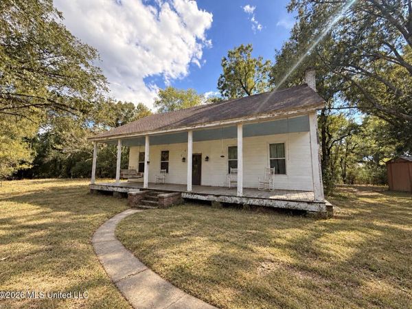 2122 Page Road, Crystal Springs, MS 39059