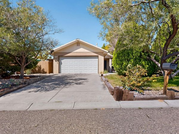 117 Vissing Place , Los Lunas, NM 87031