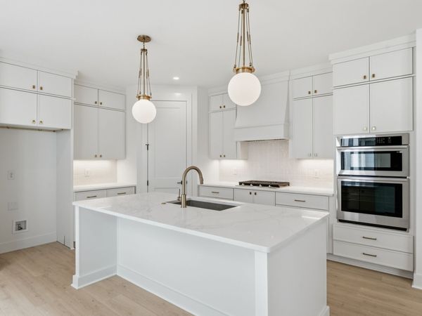 601 James Ave , Nashville, TN 37209