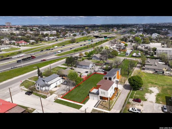 122 PIERCE, San Antonio, TX 78208