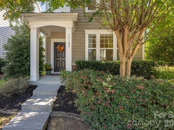 13102 Heath Grove Drive, Huntersville, NC 28078