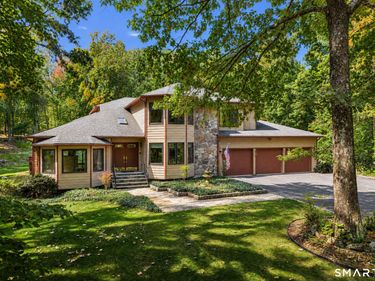 5 Fawn Crest , New Fairfield, CT 06812
