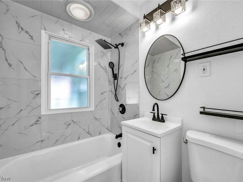 3774 W 116th Street, Cleveland, OH 44111 Photo 12