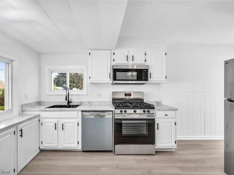 3774 W 116th Street, Cleveland, OH 44111 Photo 8