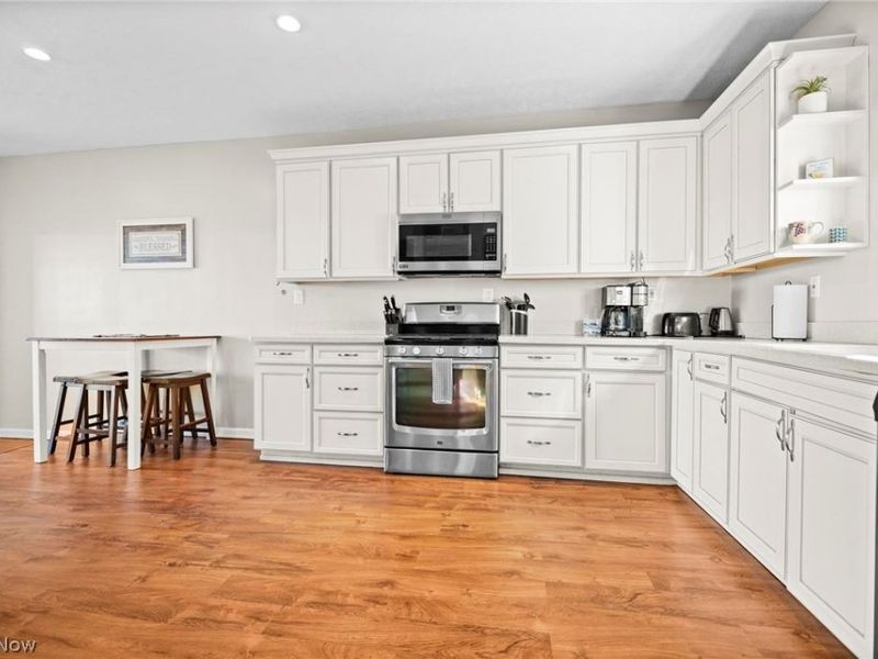 3708 Edgewater Boulevard, Vermilion, OH 44089 Photo 9