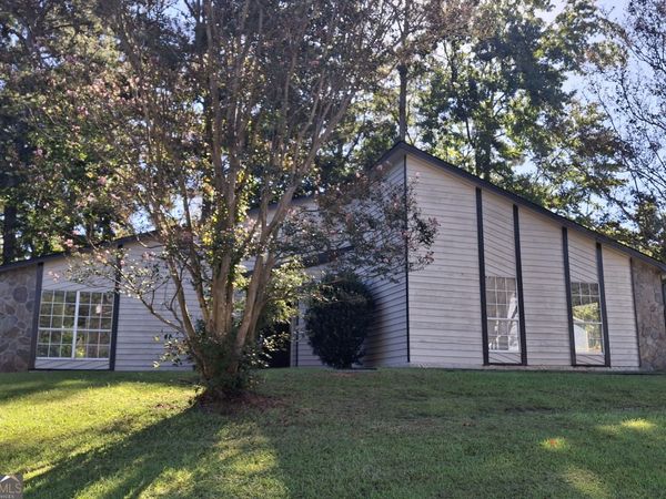 7684 Antebellum Lane, Riverdale, GA 30274