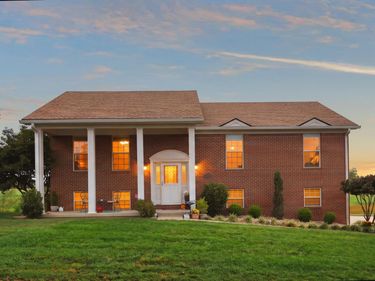 178 General Cleburne Drive, Richmond, KY 40475