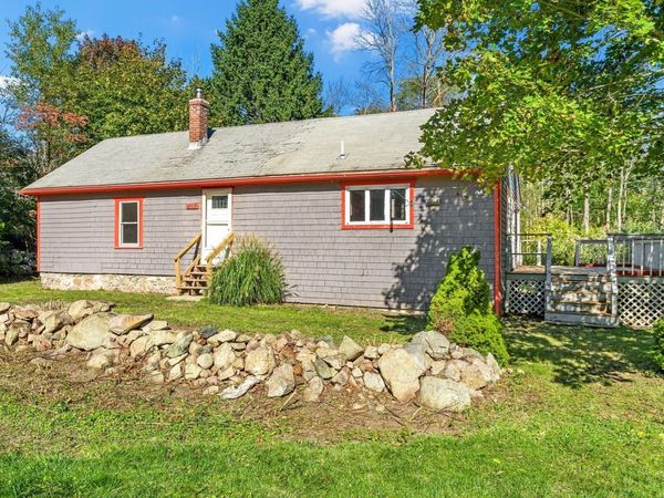 402 Beechwood St., Cohasset, MA 02025