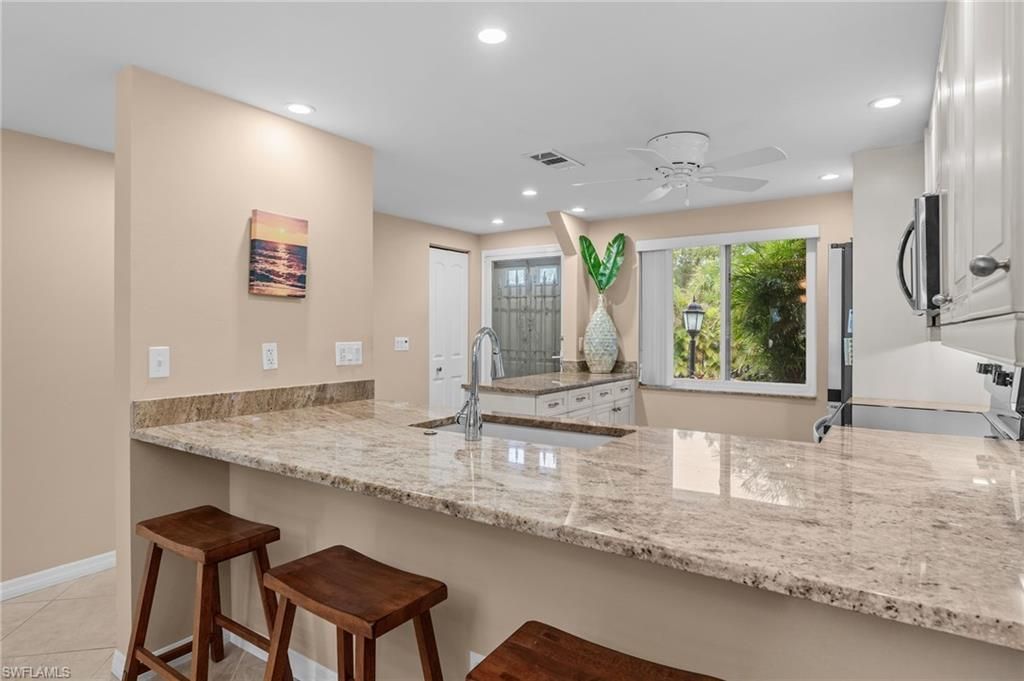 160 Palm Dr, Unit 5, Naples, FL 34112 Photo